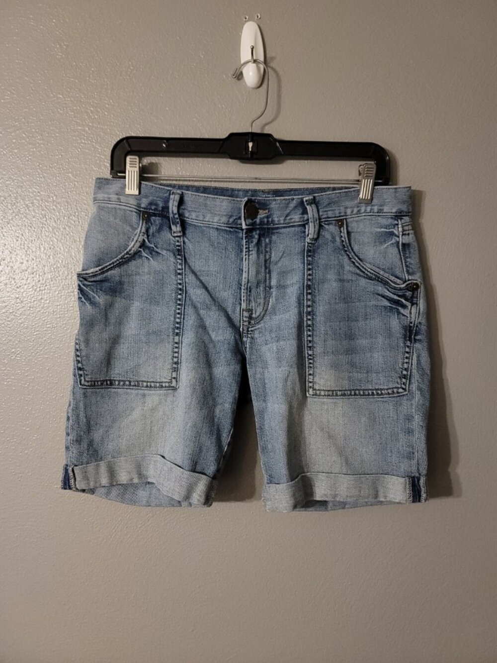 Loft Ann Taylor Blue Denim Boyfriend Cuffed Hem Shorts Size 2